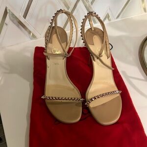 Christian Louboutin So Me 100